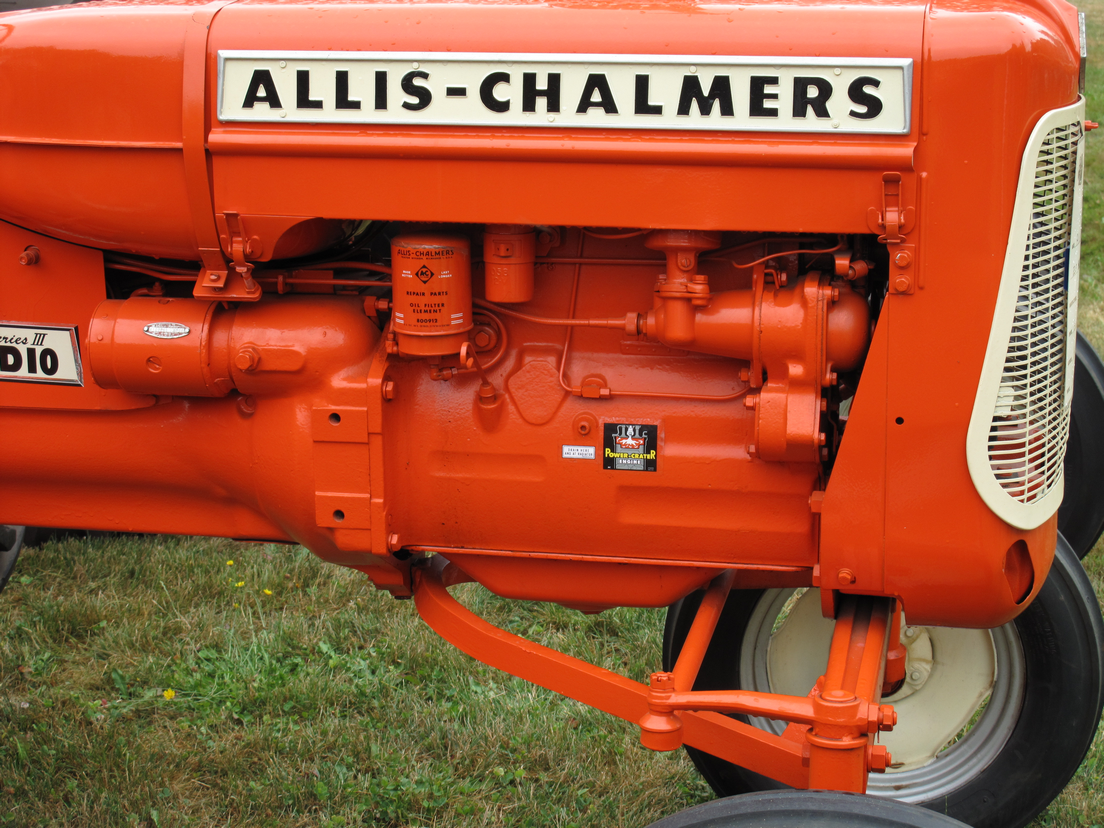 Allis-Chalmers Parts Allis-Chalmers D10 oil filter